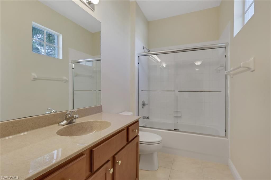 28666 San Lucas Ln, Unit 202, Bonita Springs, FL 34135 Photo