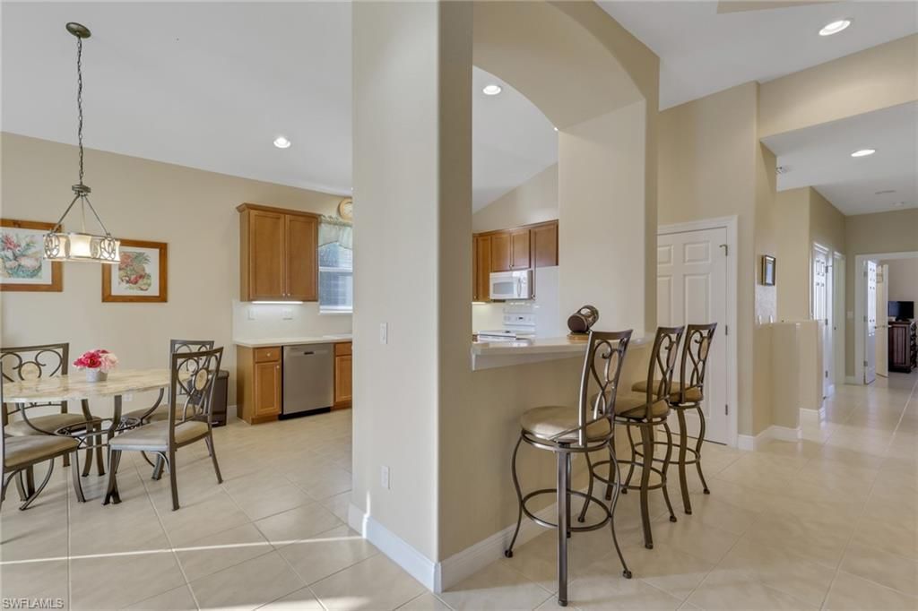 28666 San Lucas Ln, Unit 202, Bonita Springs, FL 34135 Photo