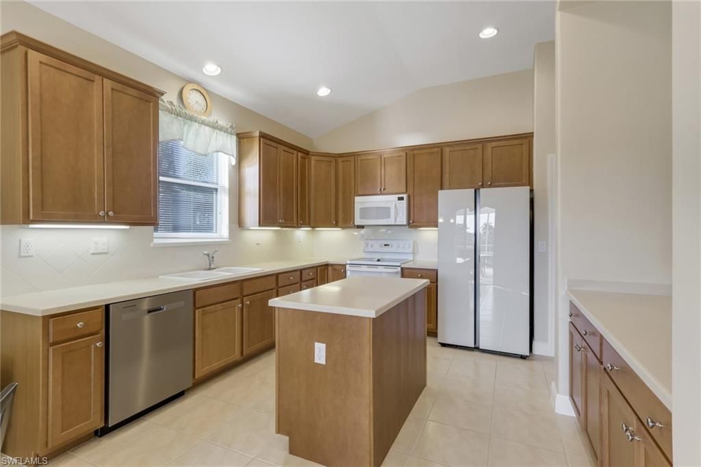 28666 San Lucas Ln, Unit 202, Bonita Springs, FL 34135 Photo