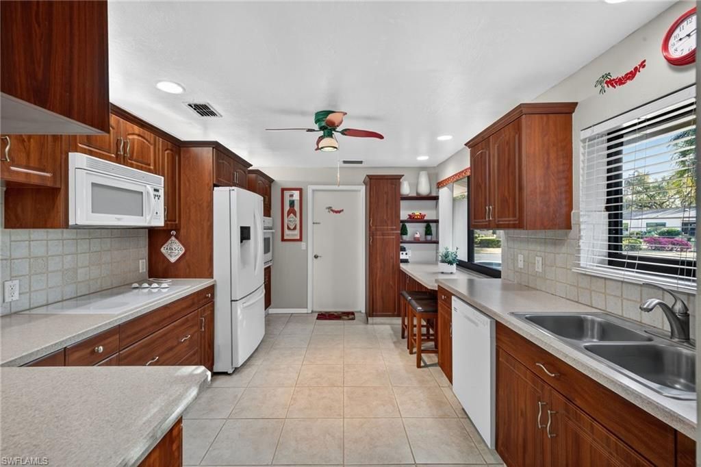 5857 Wyldewood Lakes Ct, Fort Myers, FL 33919 Photo