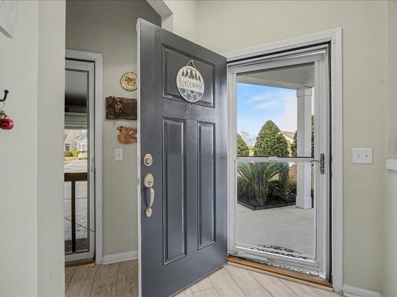 321 Bloomington Way Photo 11