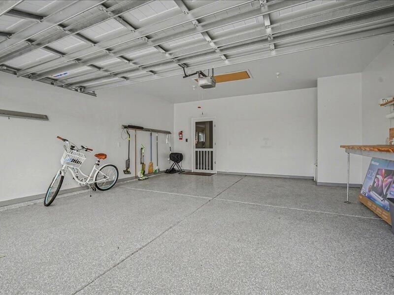 321 Bloomington Way Photo 14