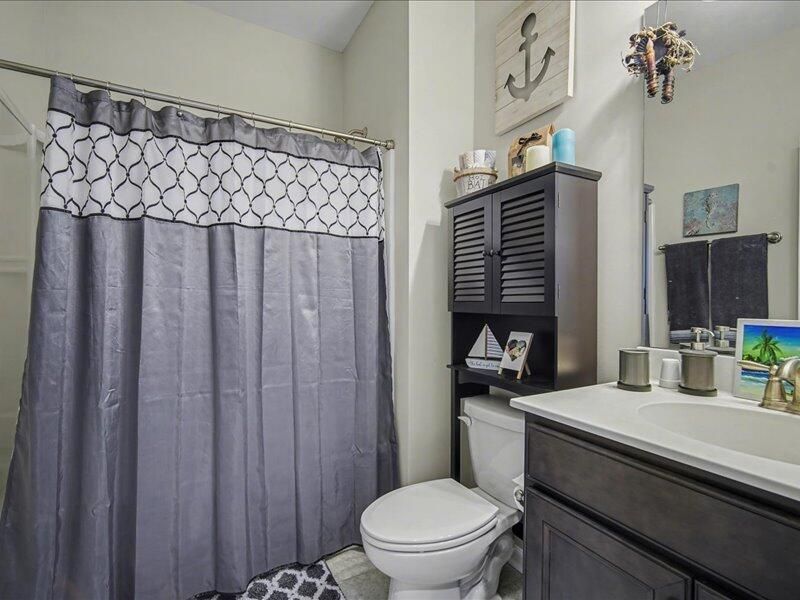 321 Bloomington Way Photo 18