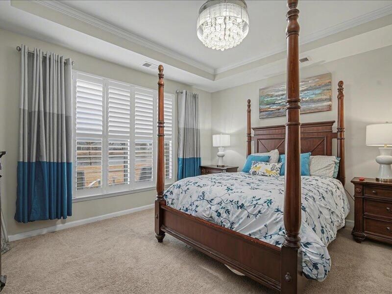 321 Bloomington Way Photo 20