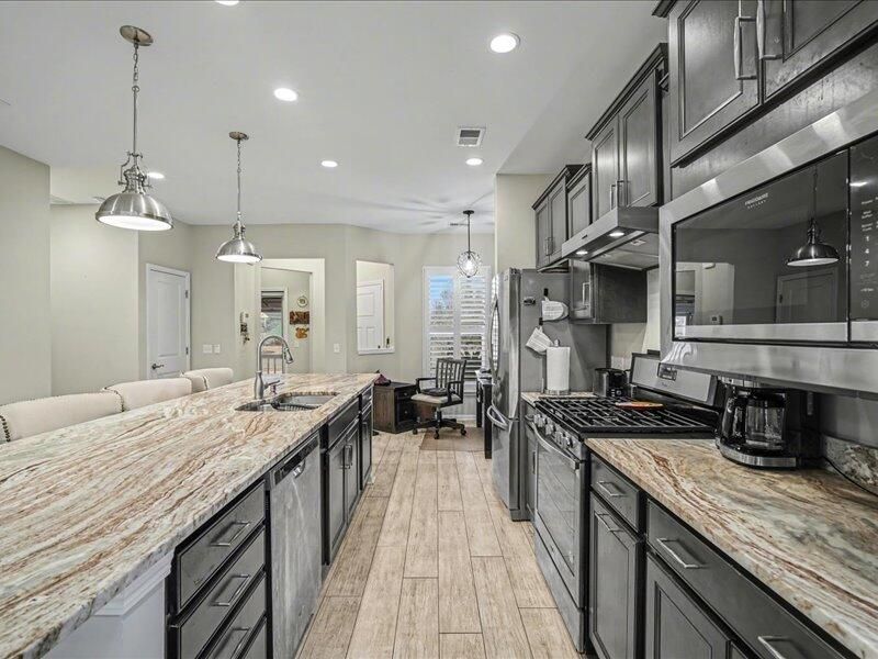 321 Bloomington Way Photo 35