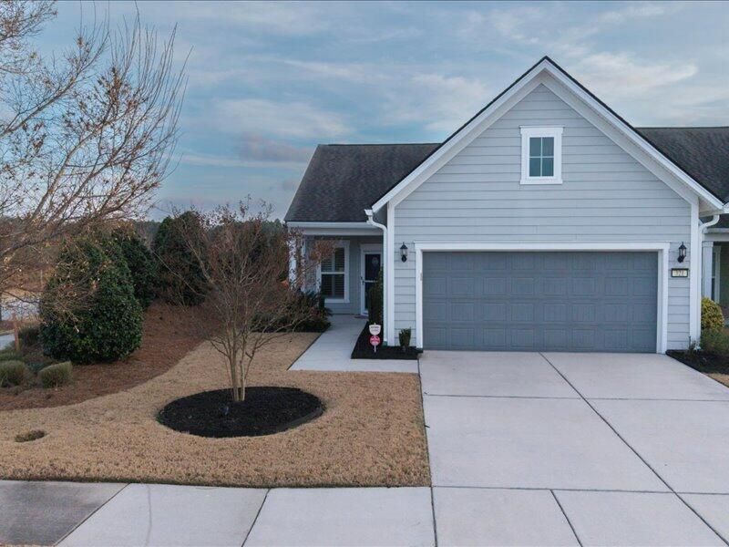 321 Bloomington Way Photo 52