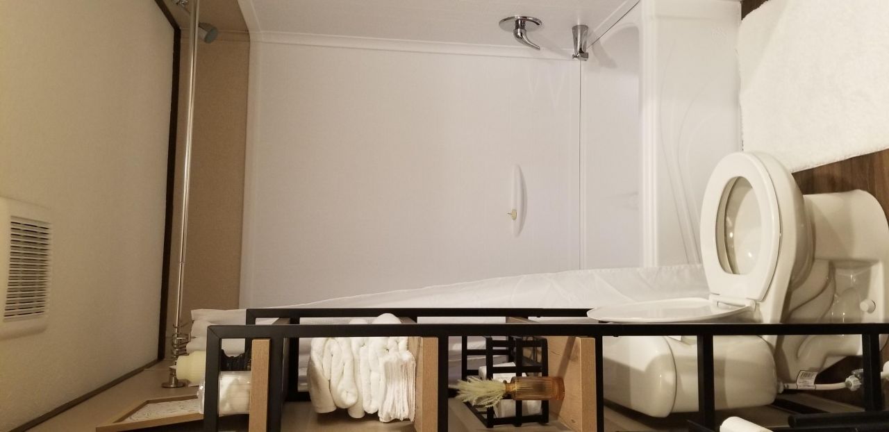 203 Poplar Street Photo 10