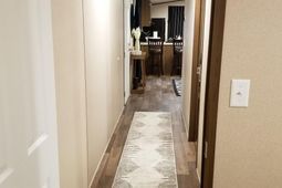 203 Poplar Street photo 4