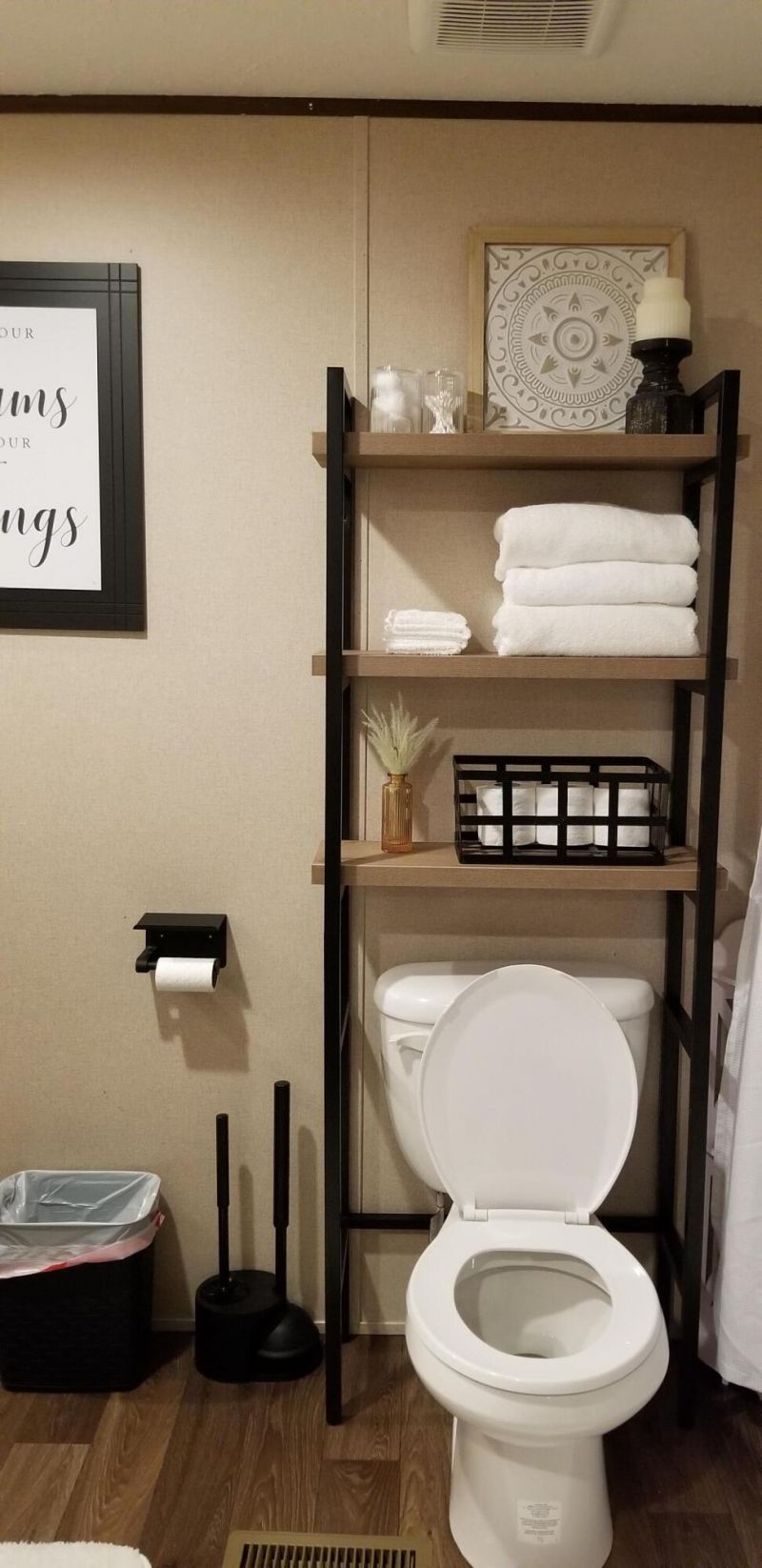 203 Poplar Street Photo 5