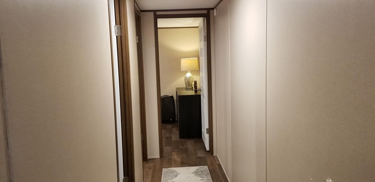 203 Poplar Street Photo 7