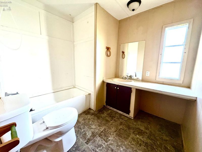 1121 Clayberg, Unit 75, Greenwich, OH 44837 Photo 4