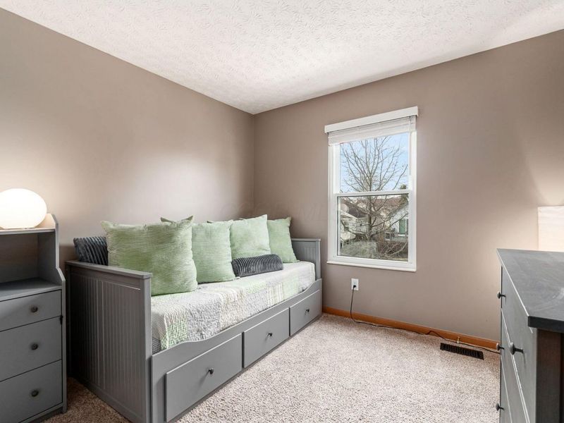 9215 Misty Dawn Drive, Columbus, OH 43240 Photo 17