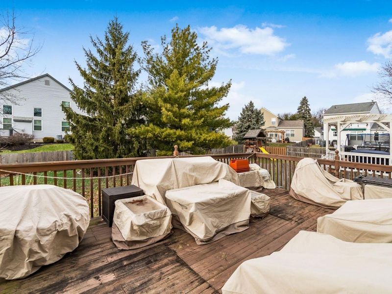 9215 Misty Dawn Drive, Columbus, OH 43240 Photo 23