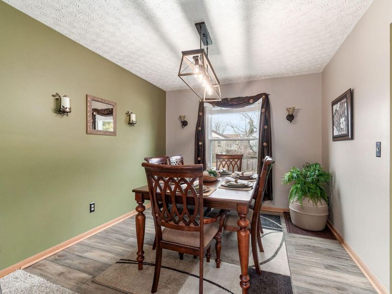 9215 Misty Dawn Drive, Columbus, OH 43240 Photo 5