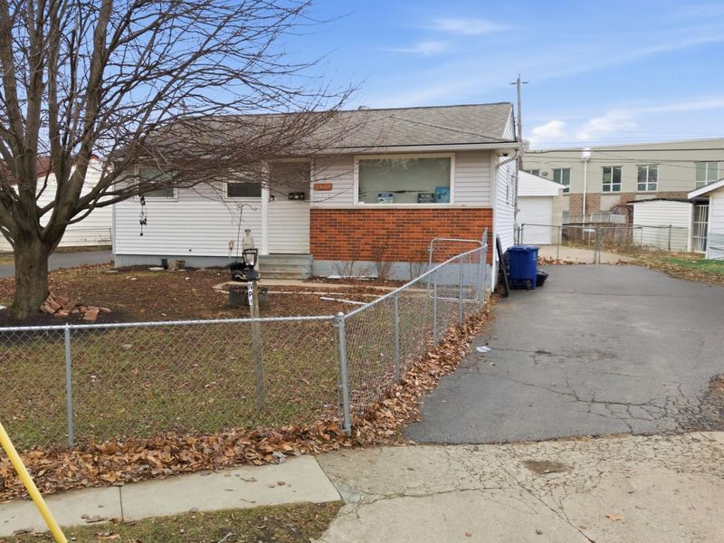 3860 Briggs Road, Columbus, OH 43228 Photo 1