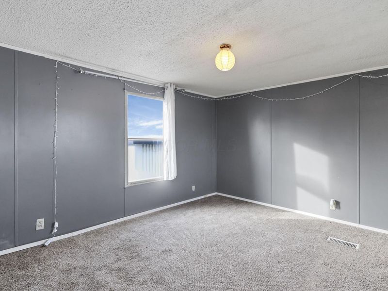 4141 Kershaw Drive, Columbus, OH 43207 Photo 14