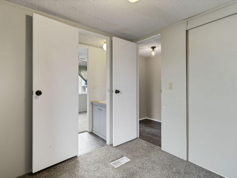 4141 Kershaw Drive, Columbus, OH 43207 Photo 18