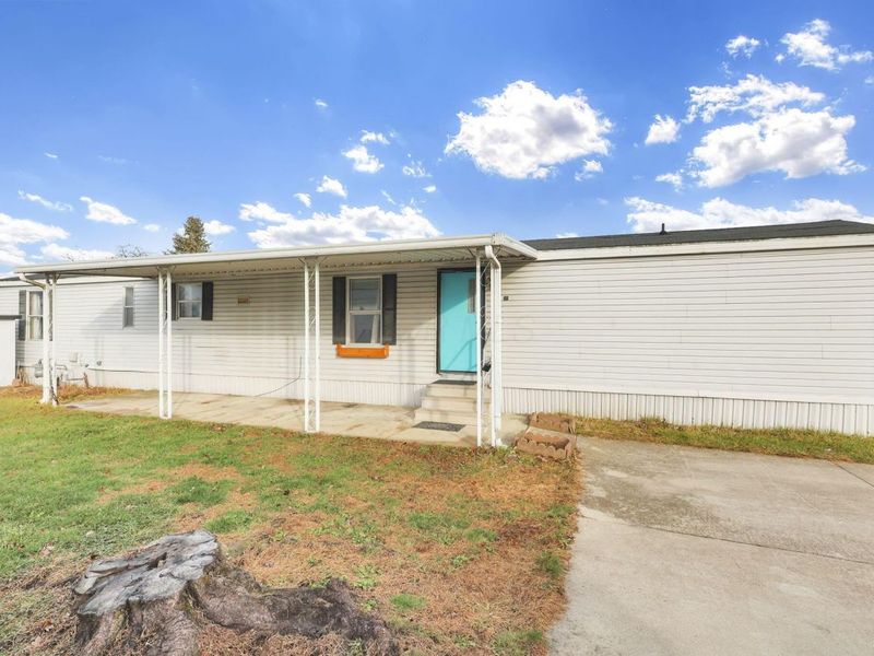 4141 Kershaw Drive, Columbus, OH 43207 Photo 2