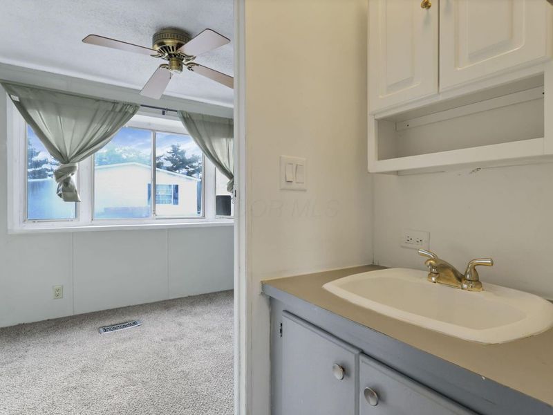 4141 Kershaw Drive, Columbus, OH 43207 Photo 20