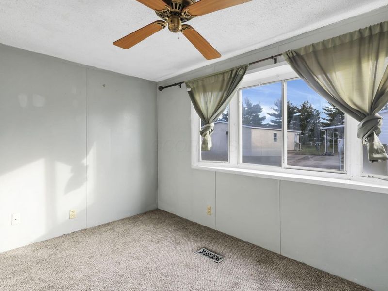 4141 Kershaw Drive, Columbus, OH 43207 Photo 22