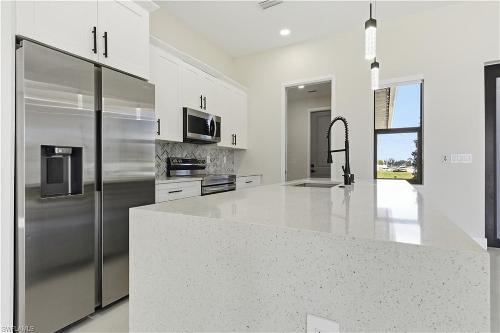 1442 NE 33rd Ln, Cape Coral, FL 33909 Photo