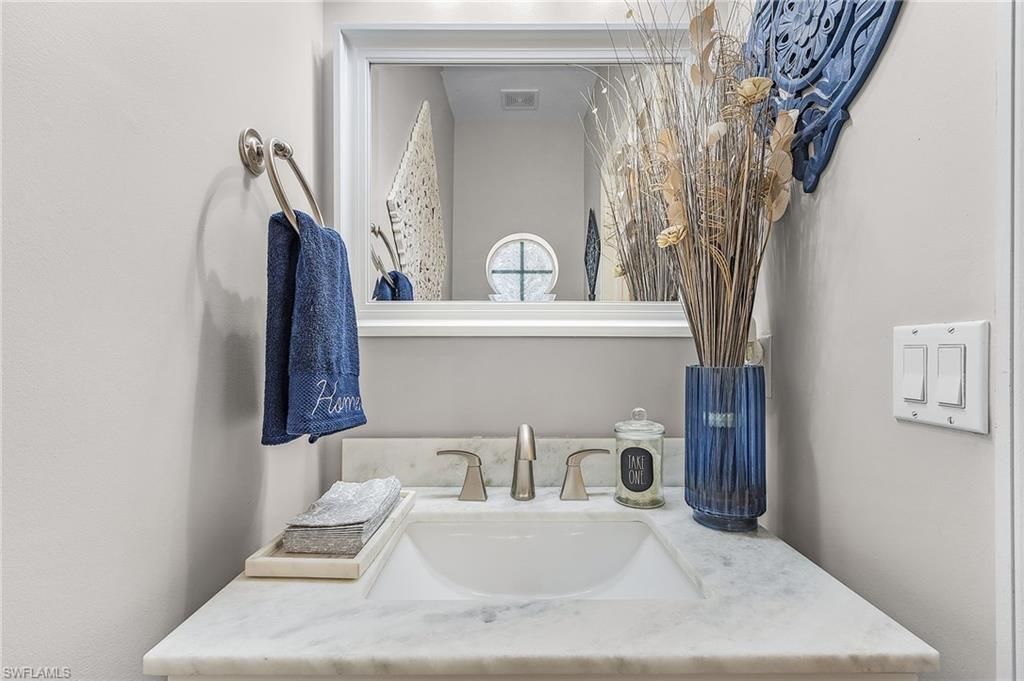 3331 Dandolo Cir, Cape Coral, FL 33909 Photo