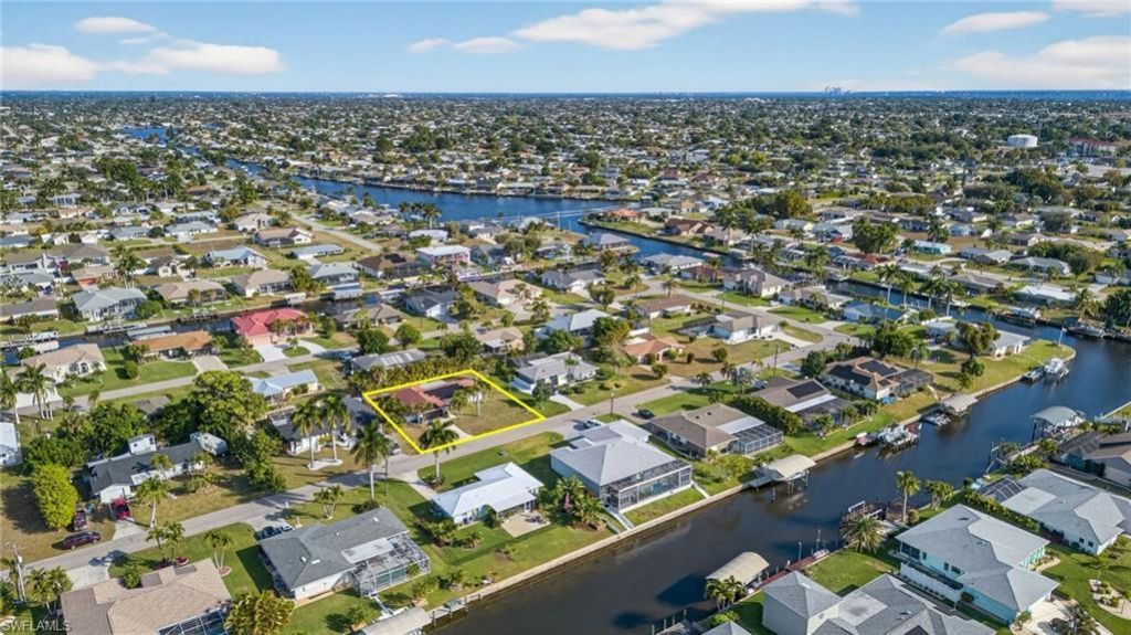 113 SE 41st St, Cape Coral, FL 33904 Photo
