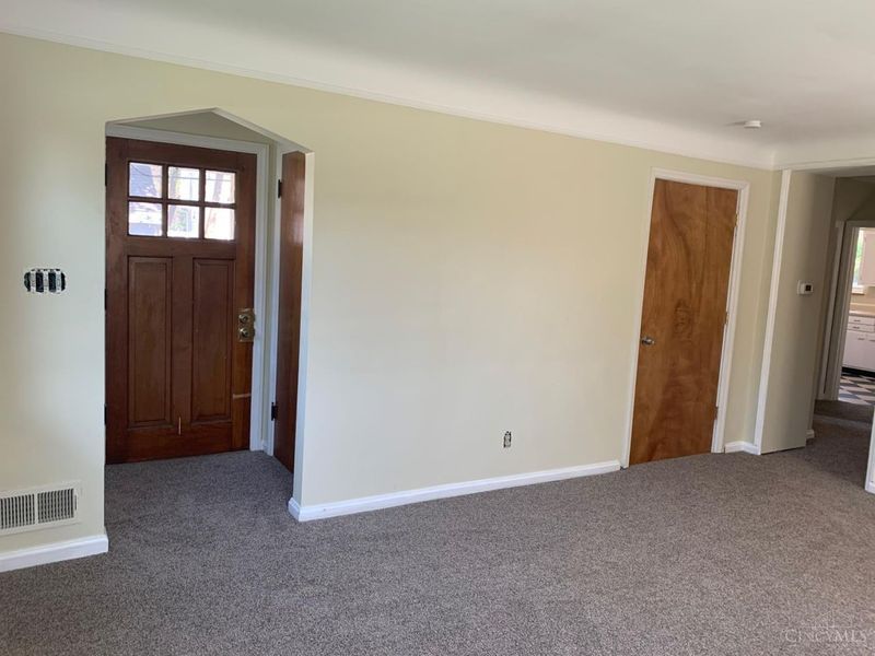 3608 Robb Avenue, Cheviot, OH 45211 Photo 4