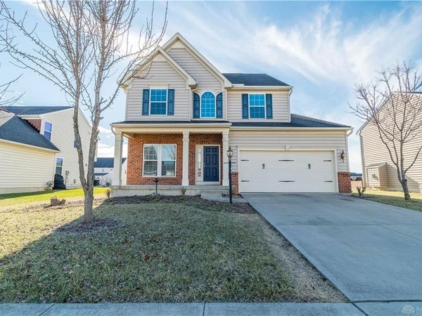 5154 Dayflower Drive, Tipp City, OH 45371