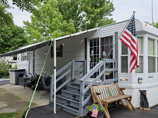 4223 East Parkway, Gatlinburg, TN 37738