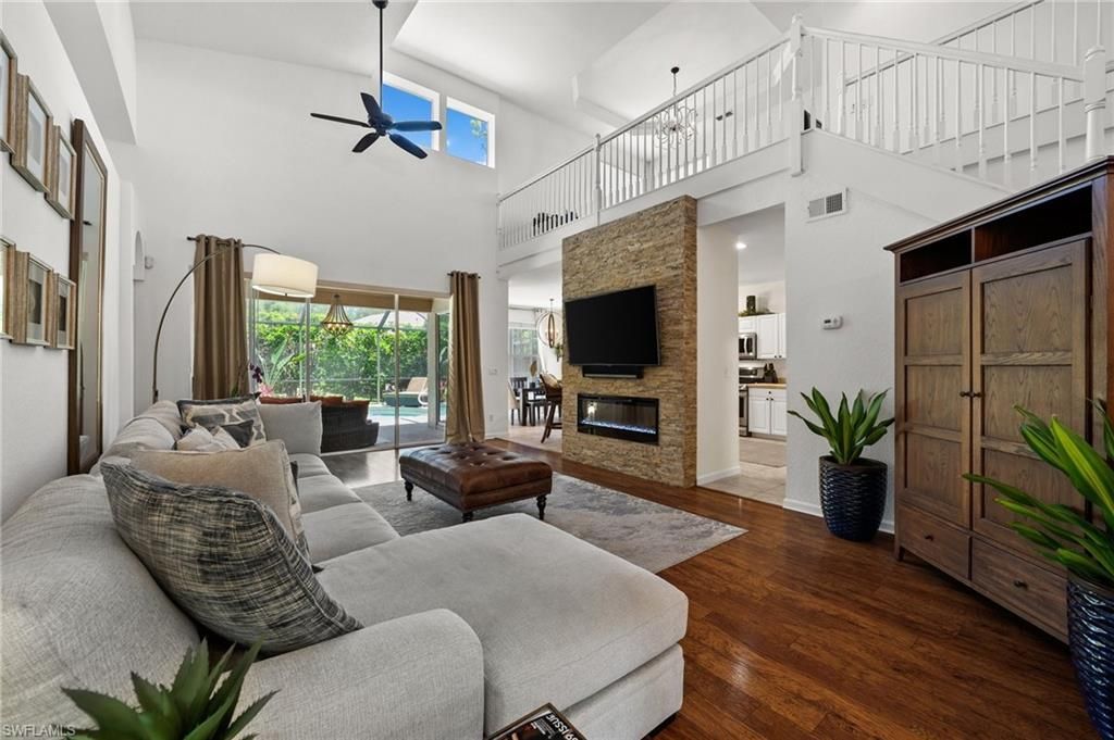 6996 Burnt Sienna Cir, Naples, FL 34109 Photo