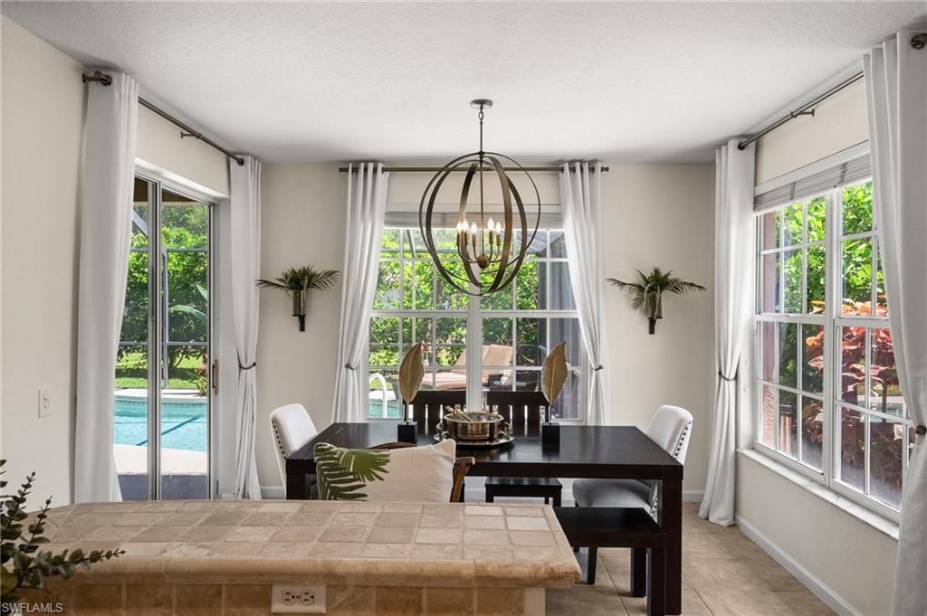 6996 Burnt Sienna Cir, Naples, FL 34109 Photo