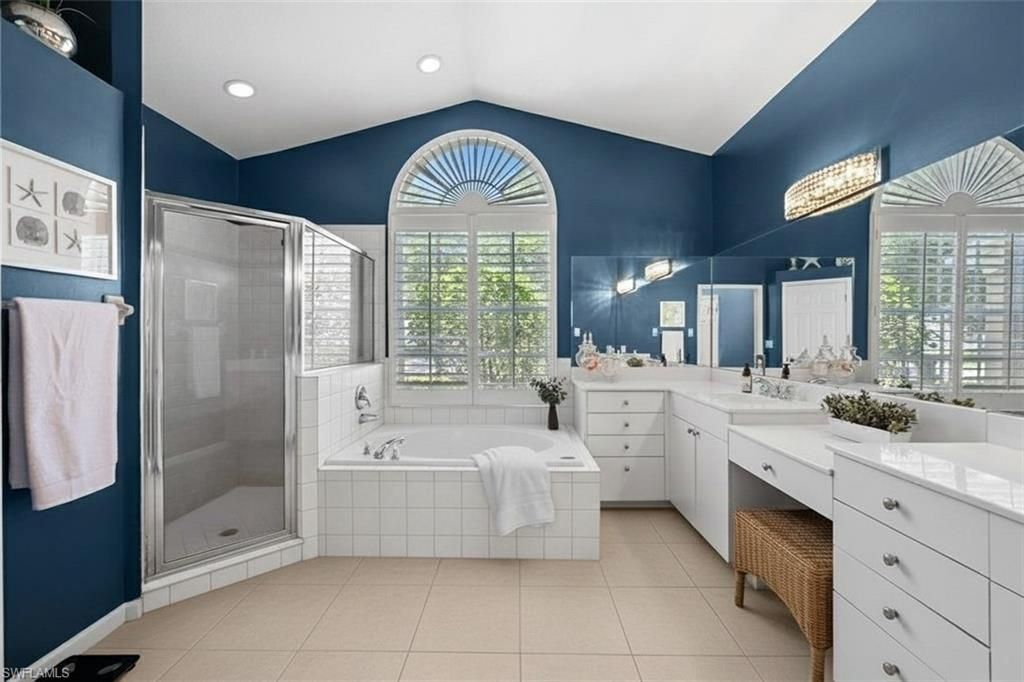 6996 Burnt Sienna Cir, Naples, FL 34109 Photo