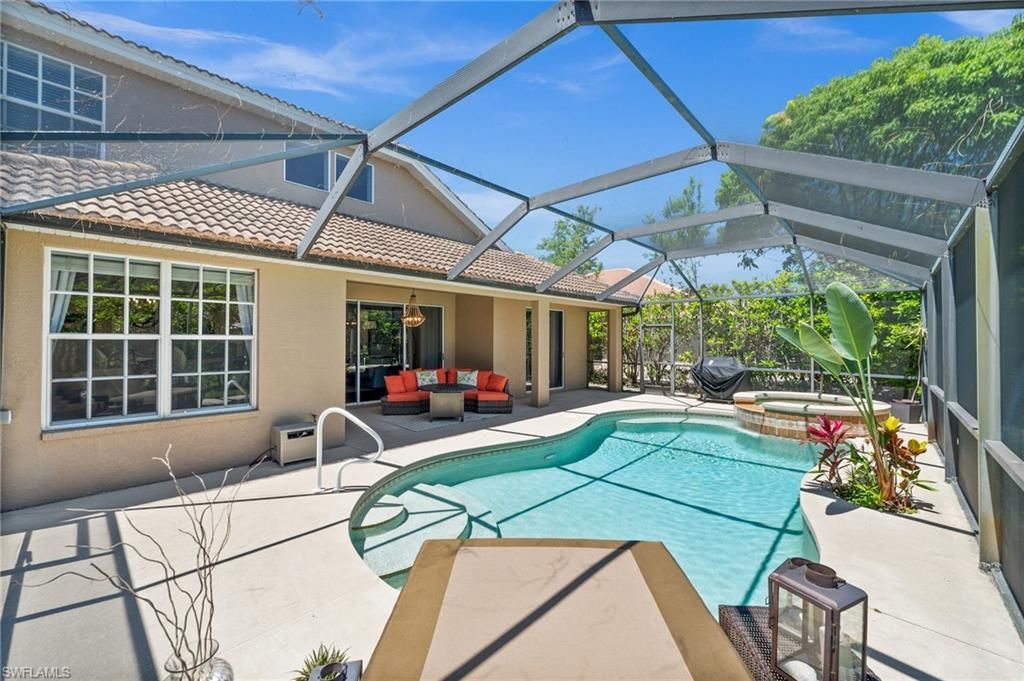 6996 Burnt Sienna Cir, Naples, FL 34109 Photo