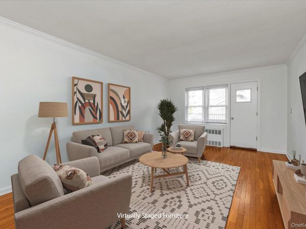 195 N Village Avenue, Unit G-2, Rockville Centre, NY 11570