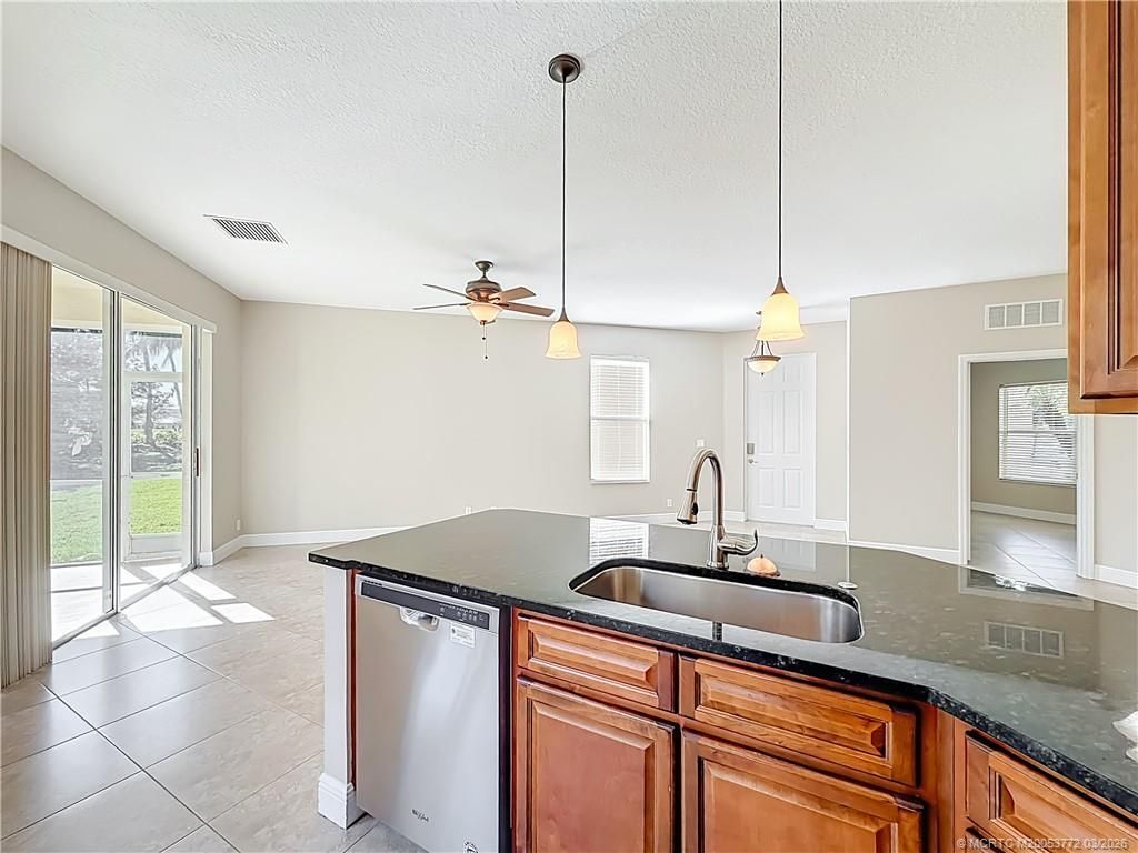 211 SW Deleon Springs Drive, Port Saint Lucie, FL 34986 Photo