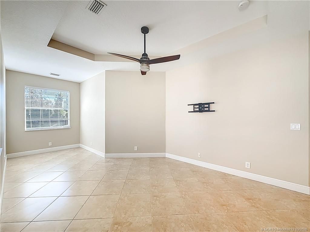 211 SW Deleon Springs Drive, Port Saint Lucie, FL 34986 Photo