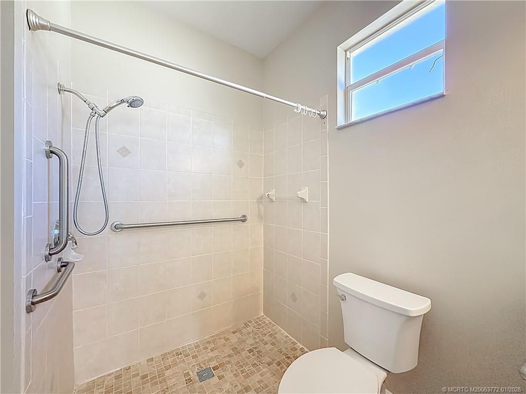 211 SW Deleon Springs Drive, Port Saint Lucie, FL 34986 Photo