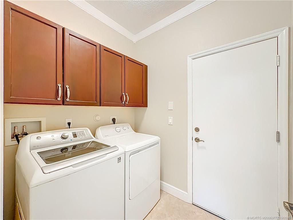 211 SW Deleon Springs Drive, Port Saint Lucie, FL 34986 Photo