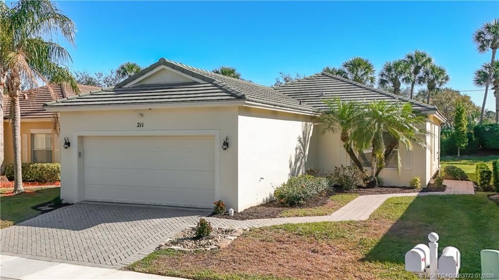 211 SW Deleon Springs Drive, Port Saint Lucie, FL 34986 Photo
