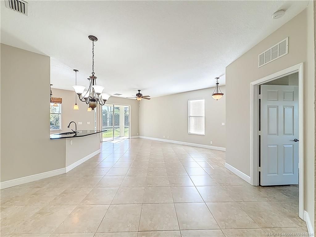 211 SW Deleon Springs Drive, Port Saint Lucie, FL 34986 Photo