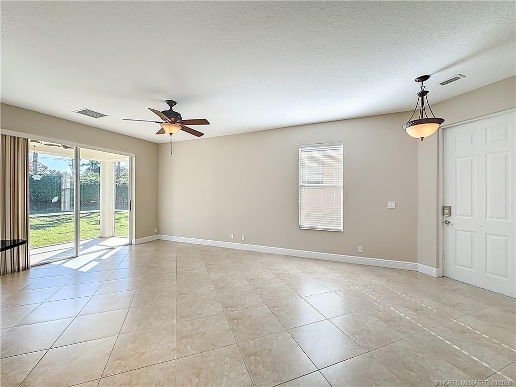 211 SW Deleon Springs Drive, Port Saint Lucie, FL 34986 Photo