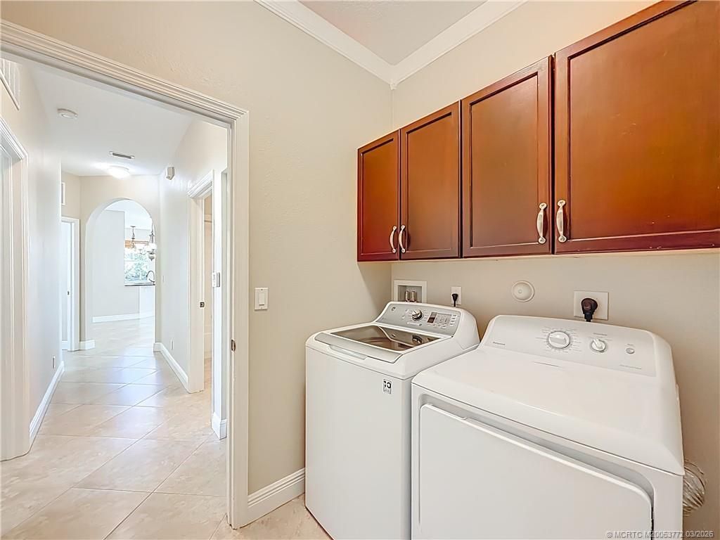 211 SW Deleon Springs Drive, Port Saint Lucie, FL 34986 Photo