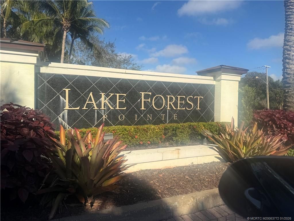 211 SW Deleon Springs Drive, Port Saint Lucie, FL 34986 Photo