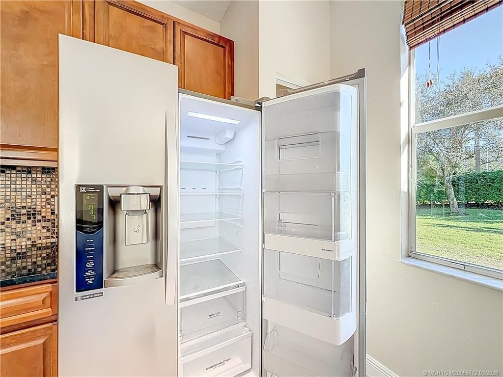 211 SW Deleon Springs Drive, Port Saint Lucie, FL 34986 Photo