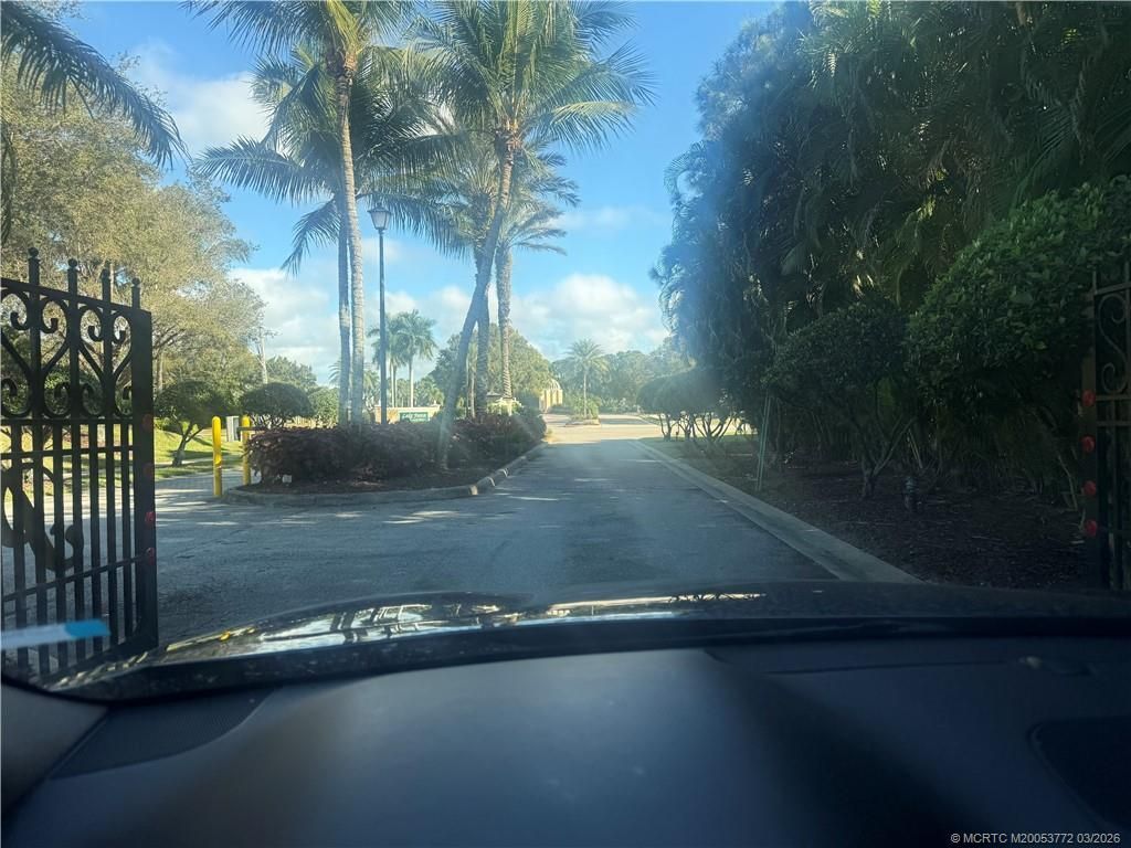 211 SW Deleon Springs Drive, Port Saint Lucie, FL 34986 Photo