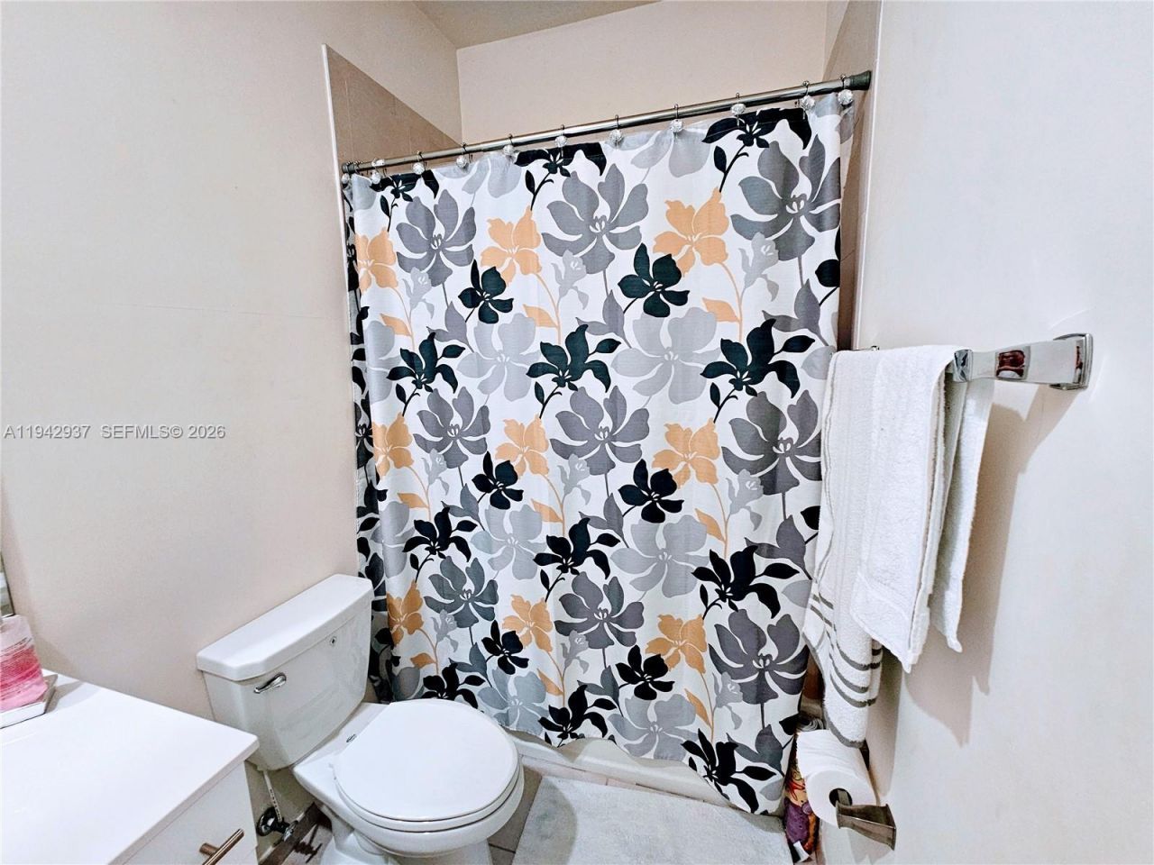 10918 W 33rd Way , Hialeah, FL 33018 Photo