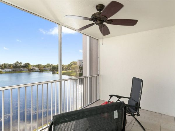 10208 NW 24th Pl, Unit 307, Sunrise, FL 33322