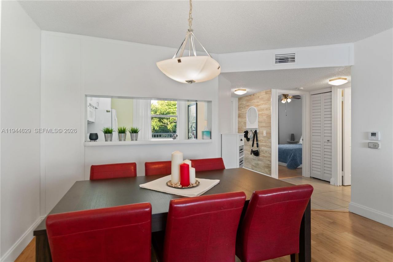 10208 NW 24th Pl, Unit 307, Sunrise, FL 33322 Photo