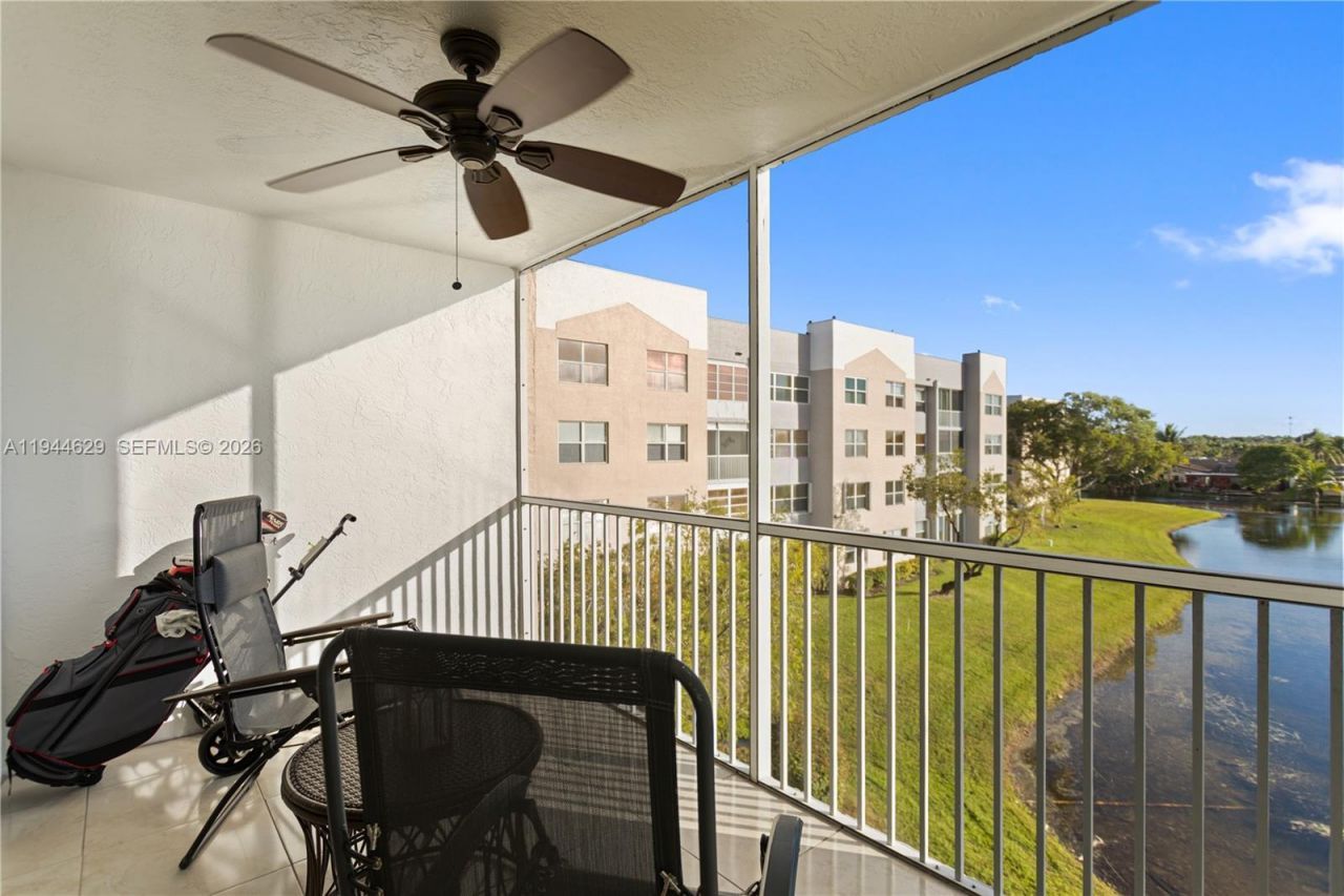 10208 NW 24th Pl, Unit 307, Sunrise, FL 33322 Photo